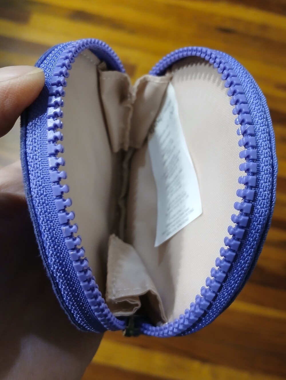 Kipling Marguerite Round Zip Coin Pouch - Picture 4 of 6